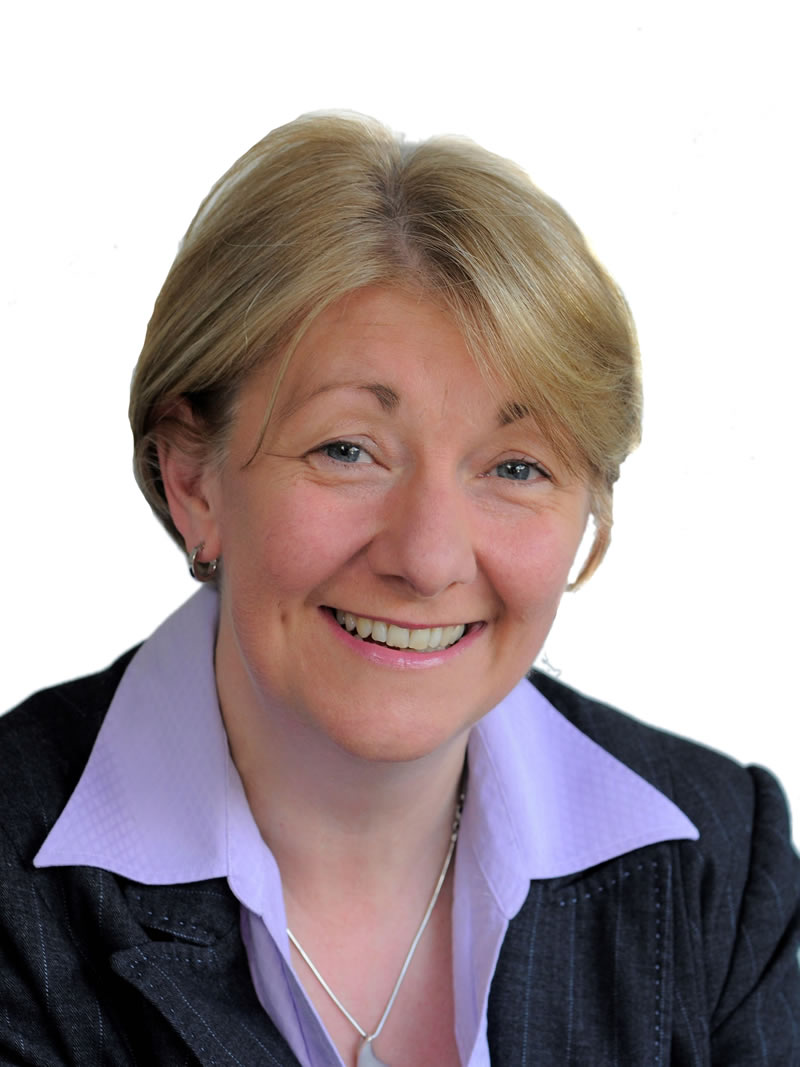 cropped-imperial-icon-1.png Photo of Mandy Watson