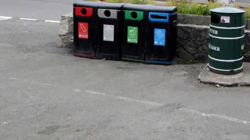 Photo of litter bins